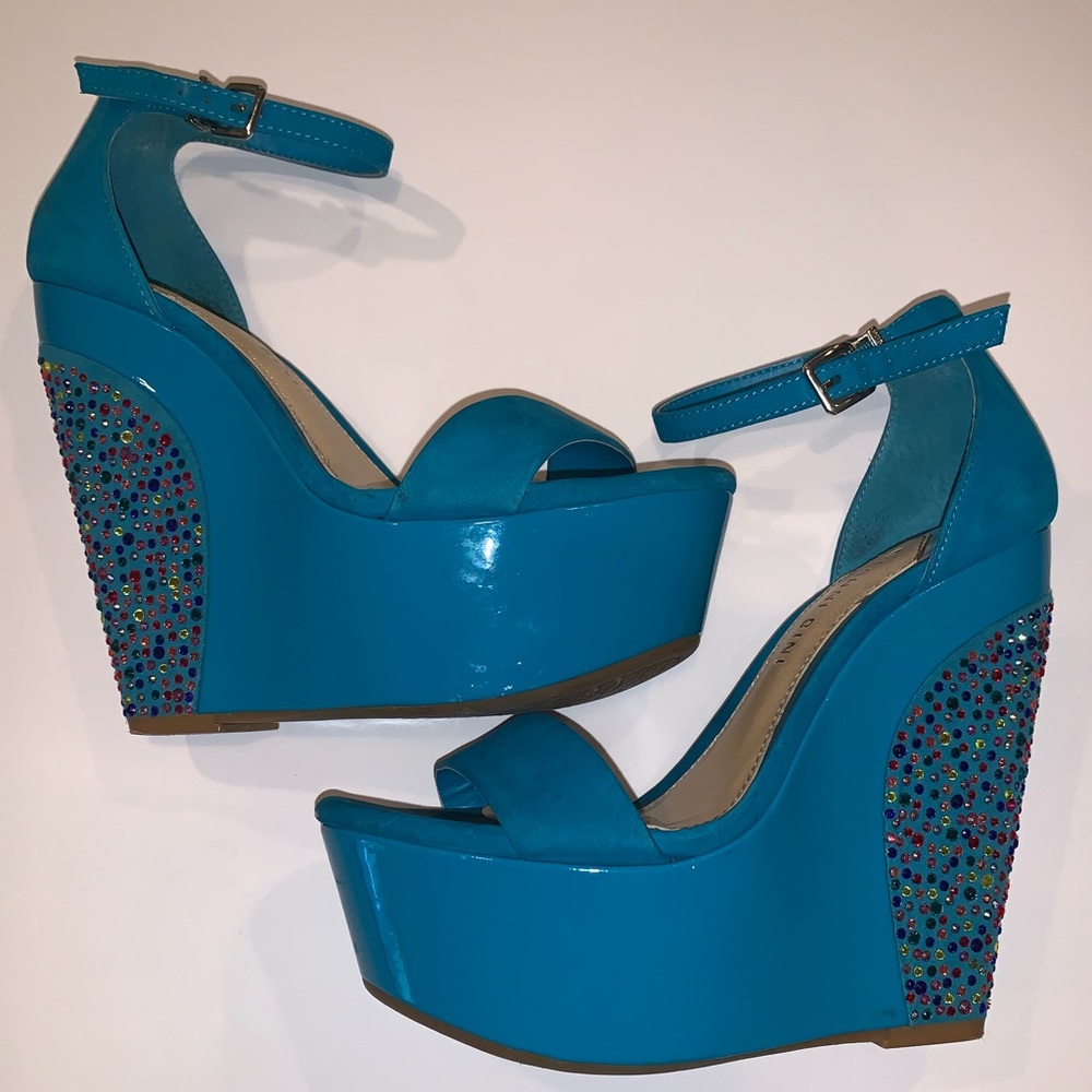 Blue Sequined Wedges Heels 👠